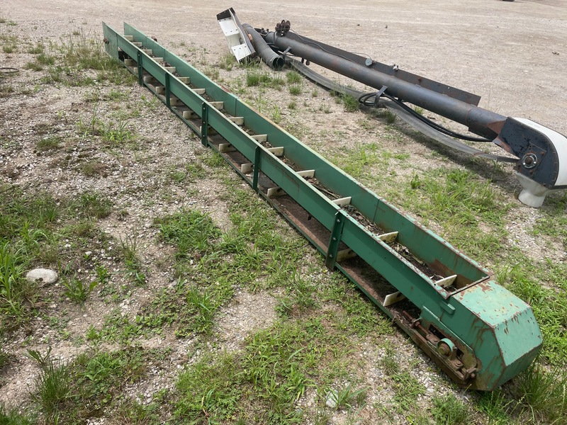 Augers/Conveyers  Paddle Conveyer - Electric Drive - 9" x 17' Photo